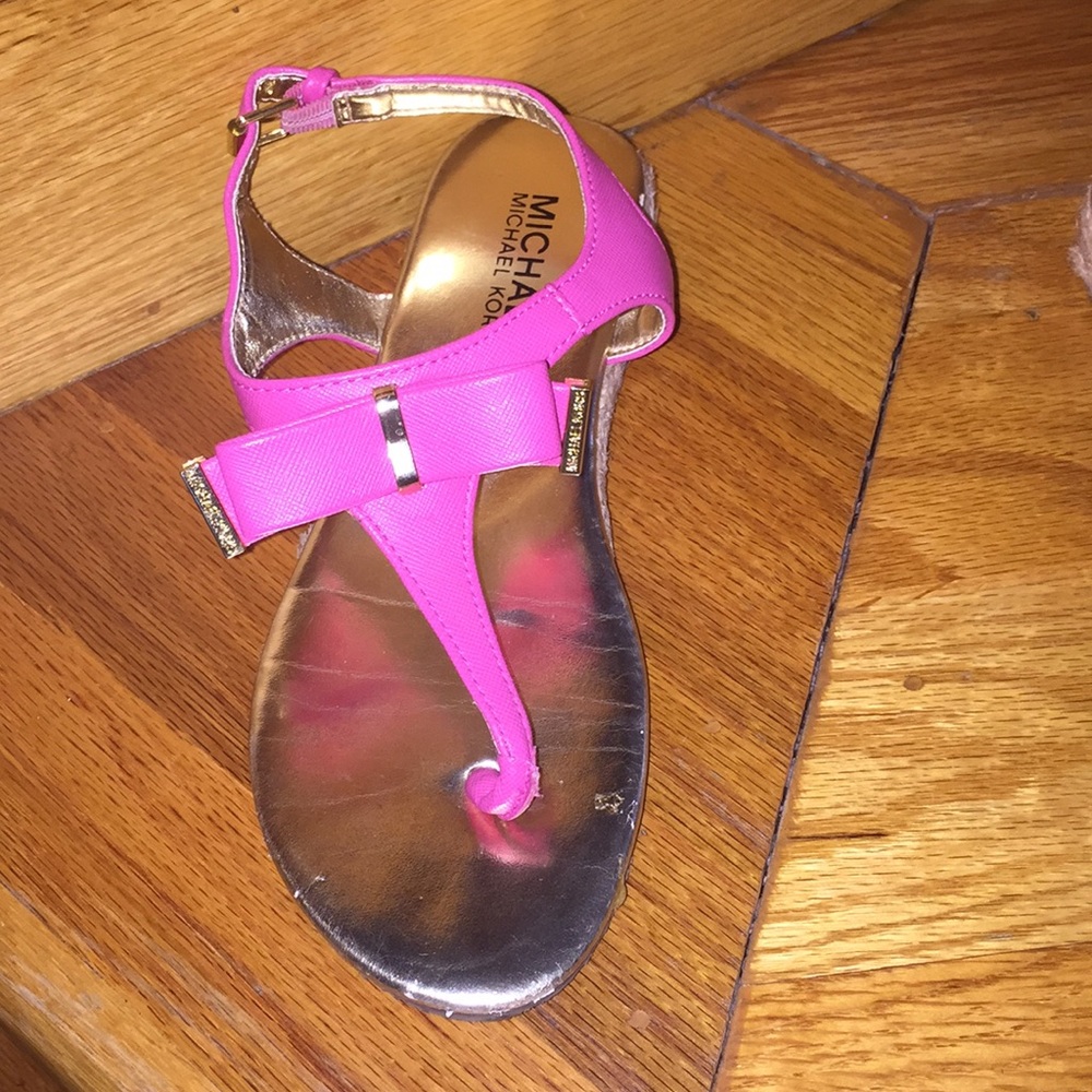 Sandals - Picture 2 of 3